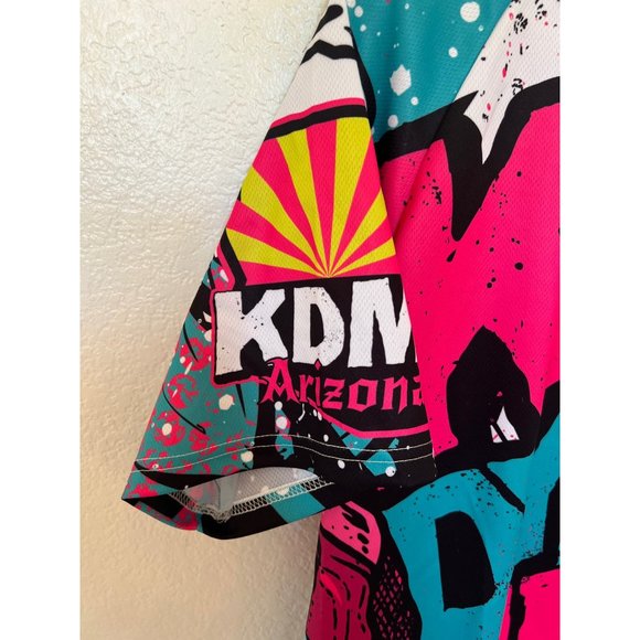 Pops Kid Dynamite Band Tee Pink Blue Short Sleeve Tshirt V-Neck Men's Large - Picture 6 of 6